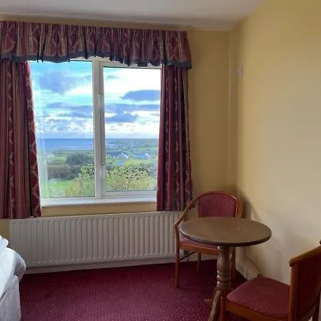 Lavelle's Seaside House & Mickey's Bar Bed and Breakfast Achill Sound