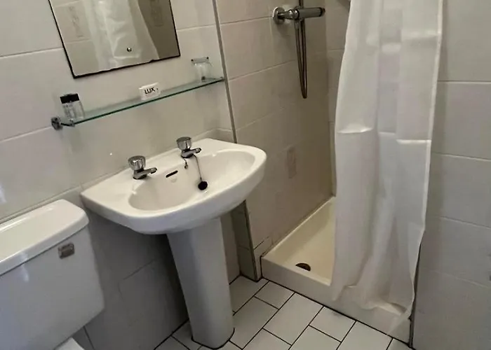 Lavelle's Seaside House & Mickey's Bar Отель типа 